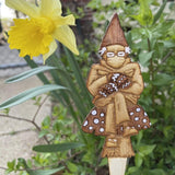 BEAR IN A FERN - GRUMPY BERNIE GARDEN GNOME PLANT/GARDEN STAKE